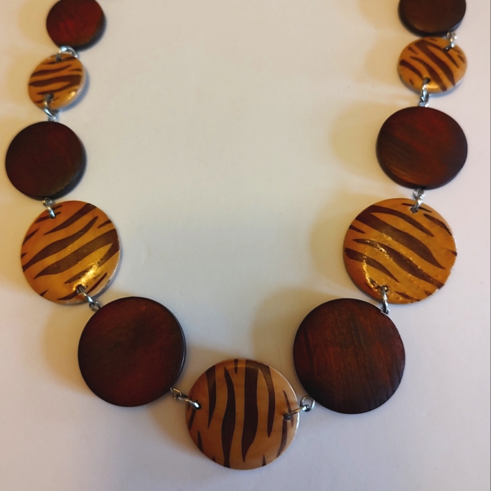 5-PIECE NATURAL JEWELRY COLLECTION